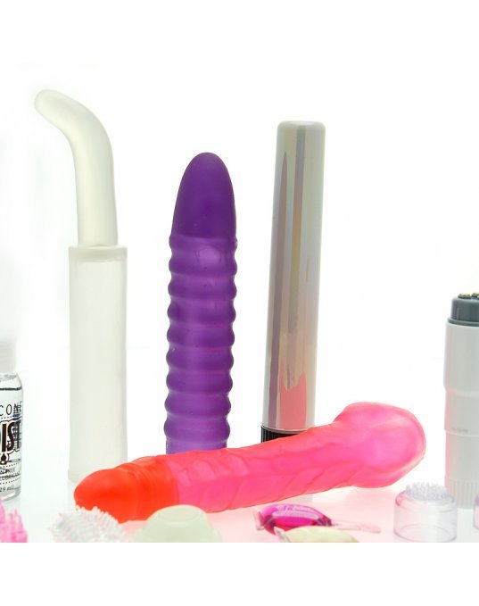 Wet and Wild 15 Piece waterproof Kit